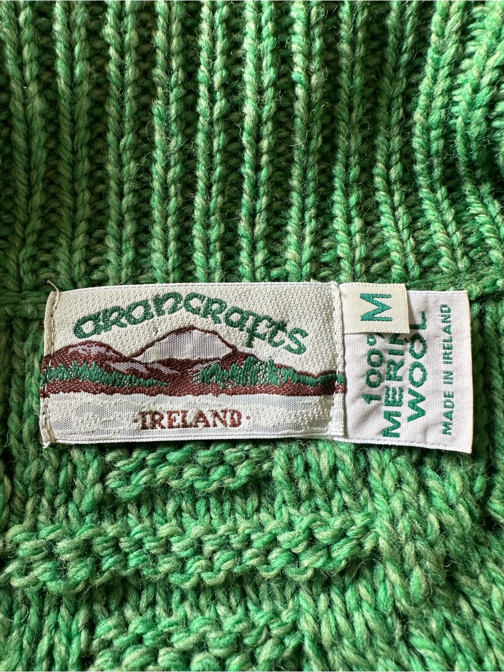 Aran Crafts 100% Merino Wool Chunky Cable Knit Cardigan Sweater Made In Ireland — image 8 of 8